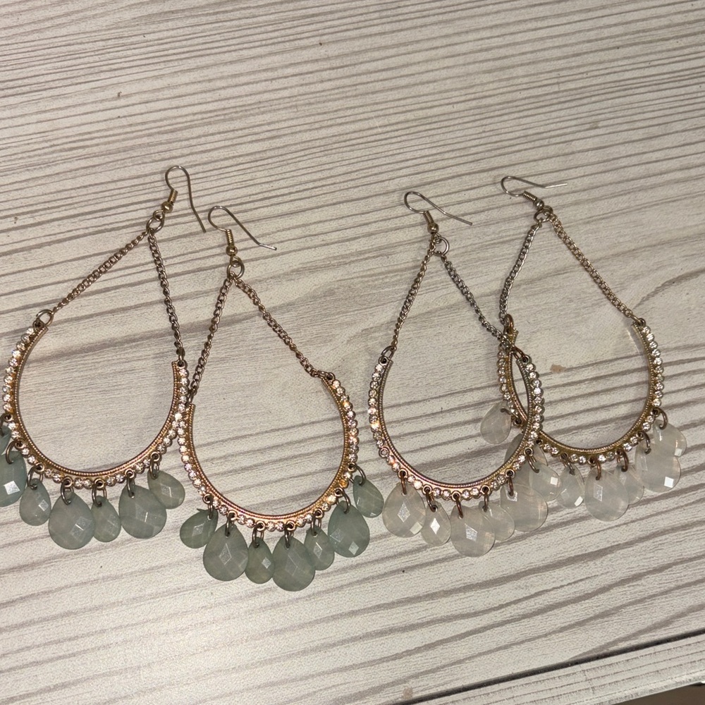 Elegant Gold and Green Dangle Earrings